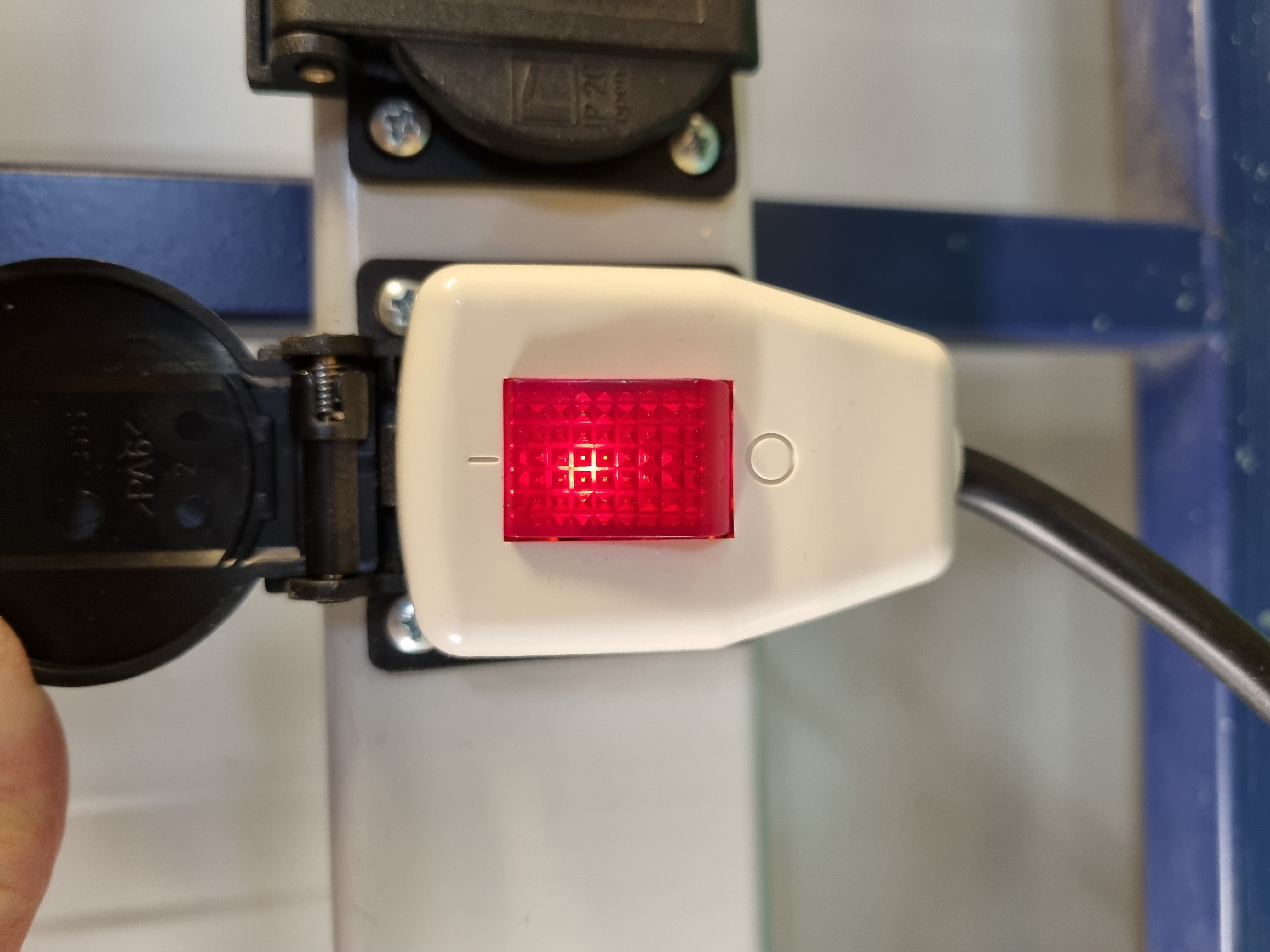 Soldeertafel / 3 persoons / in hoogte verstelbaar afzuiging/ gratis bezorging
