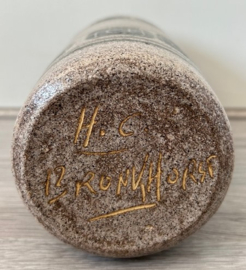 Han Cornelissens vaas lichtbruin zwart