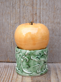 Appel keramiek oranje - houder lichtgroen