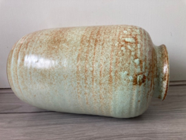 De Sphinx vaas lichtgroen bruin