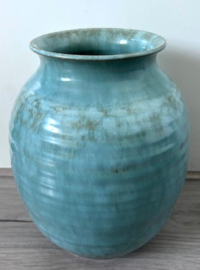 De Sphinx vaas lichtgroen bruin