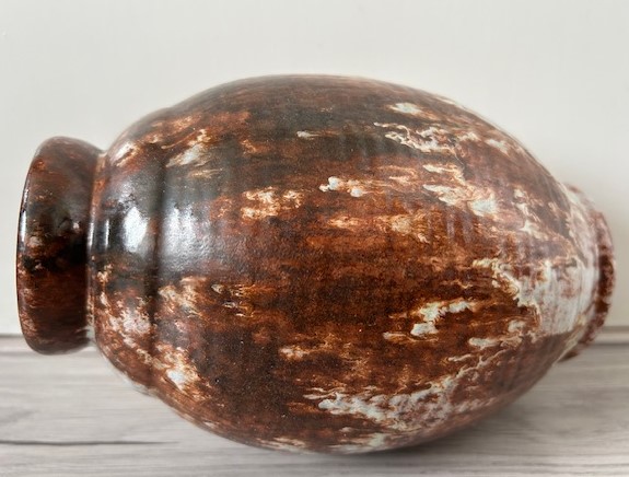 Art Deco vaas bruin wit druipglazuur
