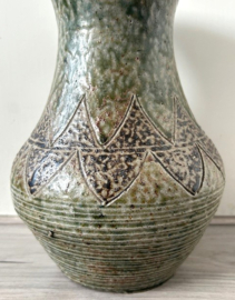 St. Joris Beesel vaas