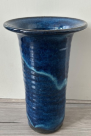 Jan de Graaf hoge vaas blauw