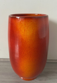 Geglazuurde vaas oranje rood