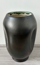 Nagtegaal vaas antraciet