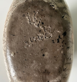 Raku vaas rond met vogel