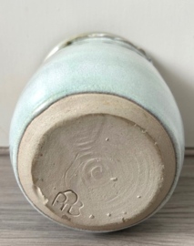 Geglazuurde vaas lichtblauw lila