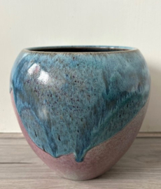 Pottenbakkerij in Kannen en Kruiken bloempot