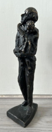 Astrid Koppen sculptuur brons Opa met kleinkind