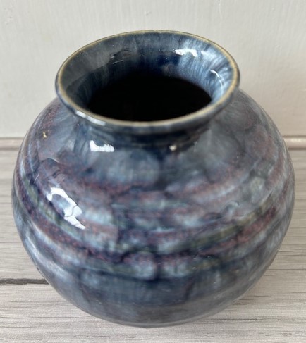 De Sphinx vaasje blauw paars