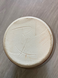 Leo Martens flesvaasje beige bruin