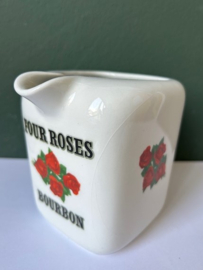 Arabia Four Roses porseleinen waterkan