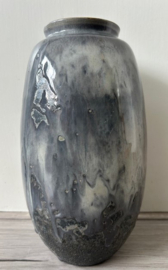 Mobach vaas wit-grijs reductieglazuur