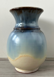 Geglazuurde vaas lichtgeel blauw