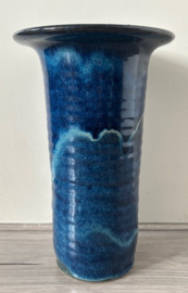 Jan de Graaf hoge vaas blauw