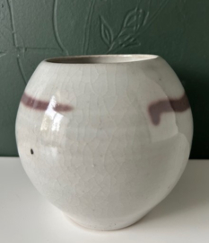 Mobach vaas crème rood