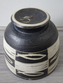 Jan van Stolk sgraffito kom