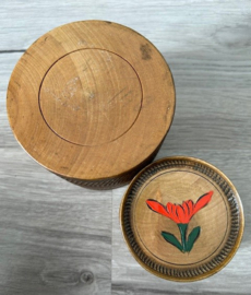 Houten onderzetters Amsterdamse School