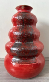 Getrapte vaas helder rood