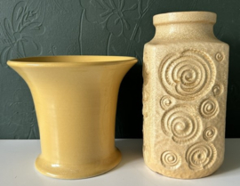 Ecri Living vaas mosterdgeel