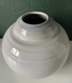 Schoonhoven plateel vaas witgrijs