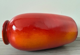 Geglazuurde vaas oranje rood