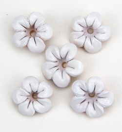 Real Leather Flower White 2 cm