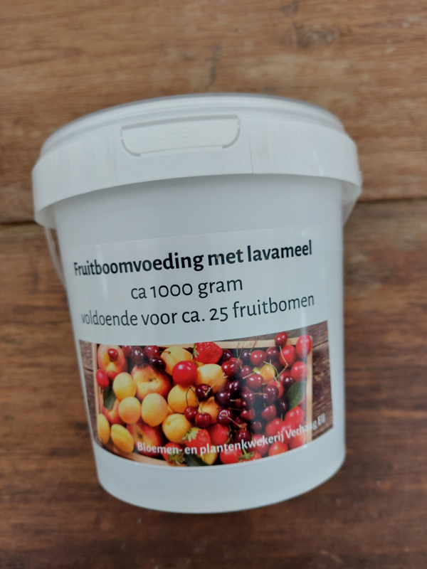 1 Kg Biovoeding met lavameel Fruitbomen
