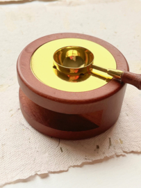 Oven for wax seal stamps
