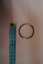 Ronde ring 35mm. zilverkleurig