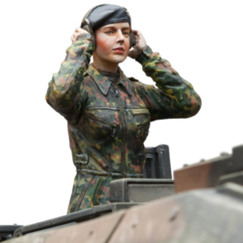 1:16 vrouwlijke Bundeswehr tankcommandant
