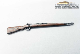 Mauser carabiner K98 painted metal Wehrmacht 2nd World War Scale 1:16