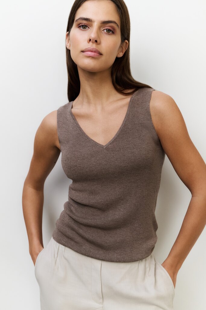 YAYA Fijne rib tanktop V- Hals