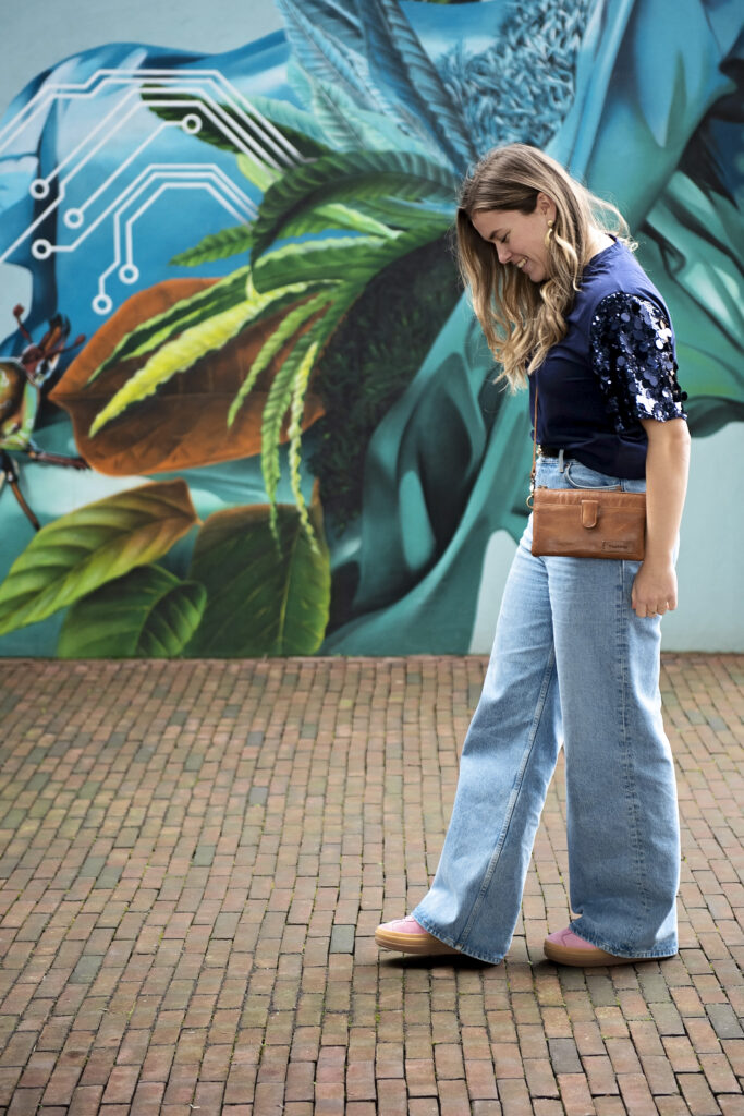 BAG2BAG Model Dover