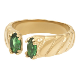 iXXXi Fame Adore emerald ring