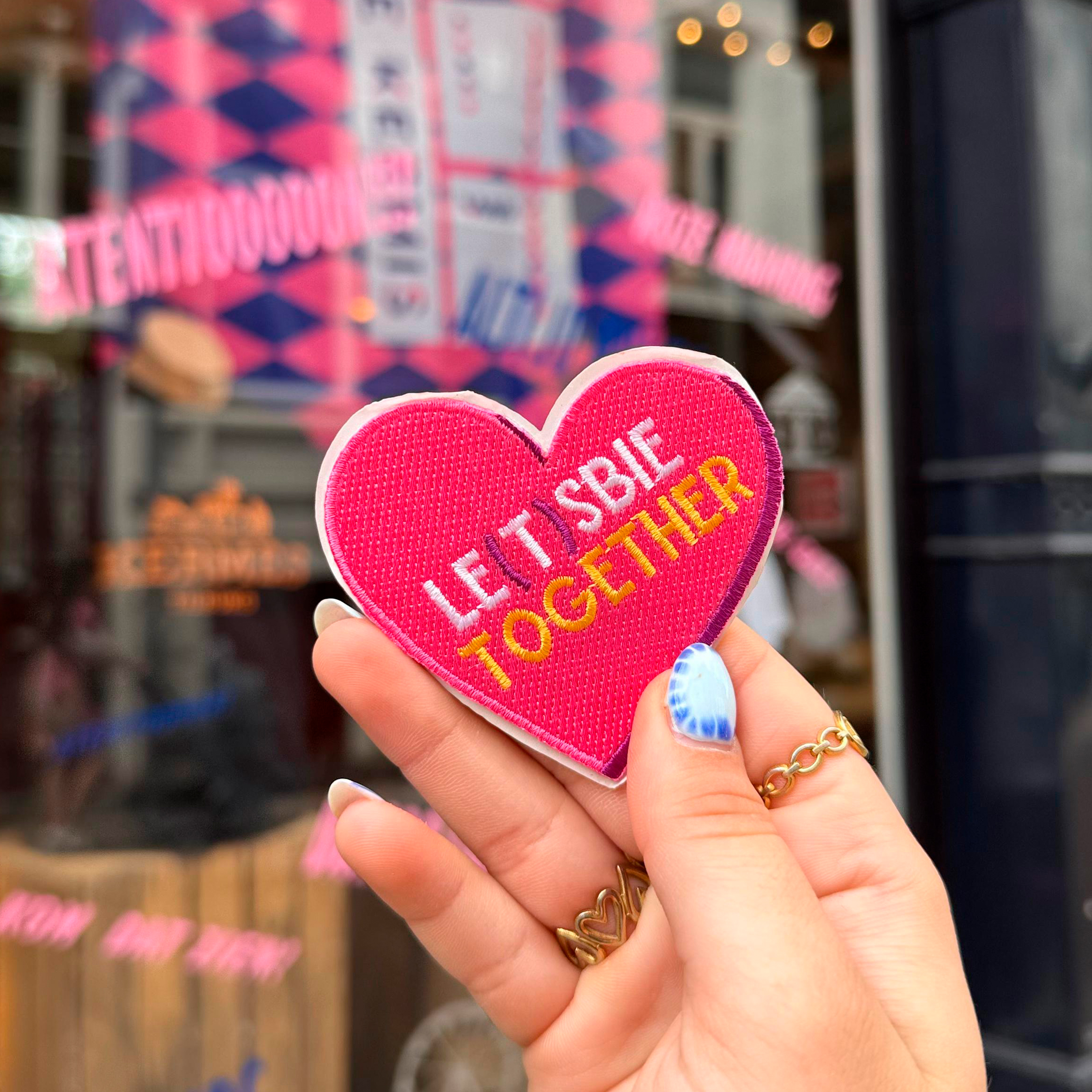 Flirties - Le(t)sbie Together