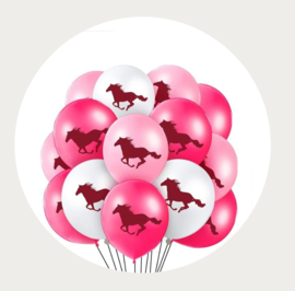 Paarden ballonnen