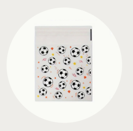 Traktatie zakje - snoep zakje - uitdeel zakje voetbal 2