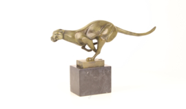 Bronzen beeld van rennende poëma prachtig weergeven