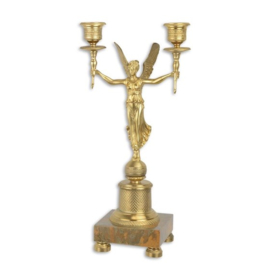 Twee Licht Verguld Bronzen Kandelaren