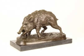 Bronzen beeld van een wildzwijn