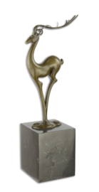 abstracte bronzen beeld van een antilope