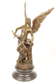 Bronzen beeld Minerva