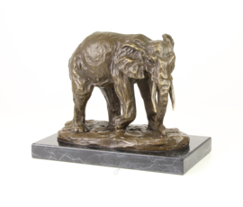 Bronzen olifant