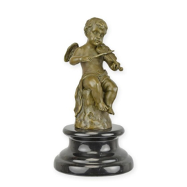 Bronzen sculptuur van een putto spelende viool