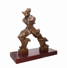 EEN BRONZEN SCULPTUUR GENAAMD "UNIEKE VORMEN VAN CONTINUÏTEIT IN DE RUIMTE