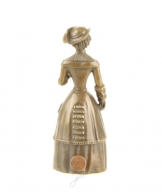 EEN FIGURALE BRONZEN TAFELBEL