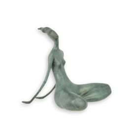 Bronzen abstracte zittende naakte vrouw