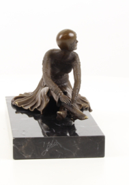 Bronzen sculptuur "Tanara"